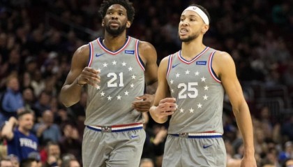  爱德华兹三分如雨倾盆，森林狼大胜开拓者冲击西部前列