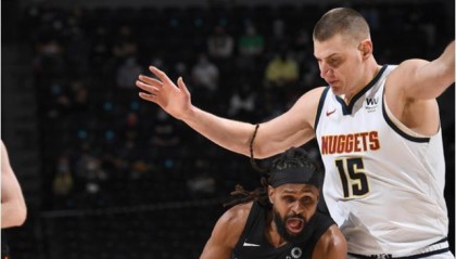  约基奇统治内线，掘金轻取马刺巩固西部榜首  