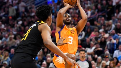  布克末节连得十分太阳逆转战胜开拓者