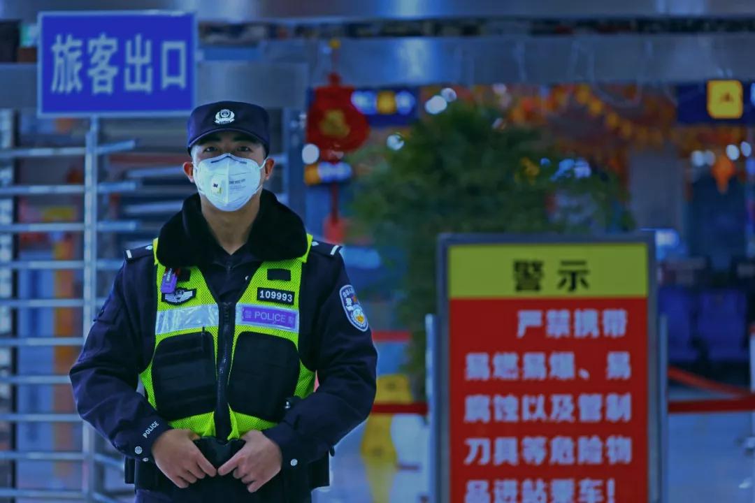  都灵德比激战九十分钟，最终互交白卷收场  