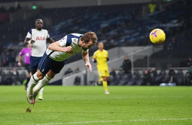  福登替补建功曼城一球小胜富勒姆延续不败